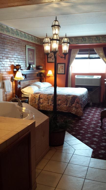 Manor Motel Minooka Extérieur photo